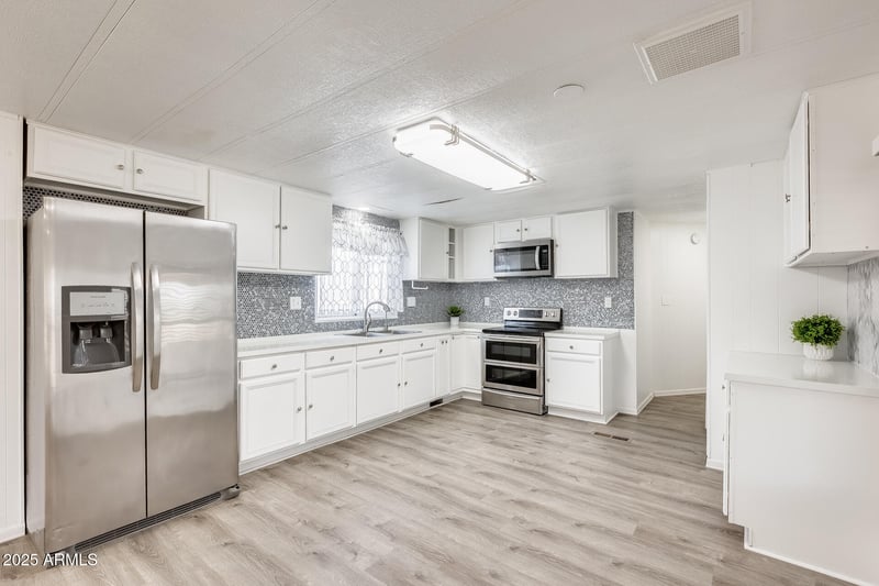 1628 Villa Rita Dr, Phoenix, AZ 85022