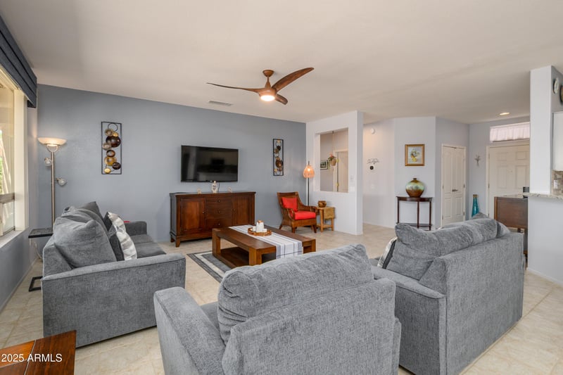 16287 Willow Creek Ln, Surprise, AZ 85374