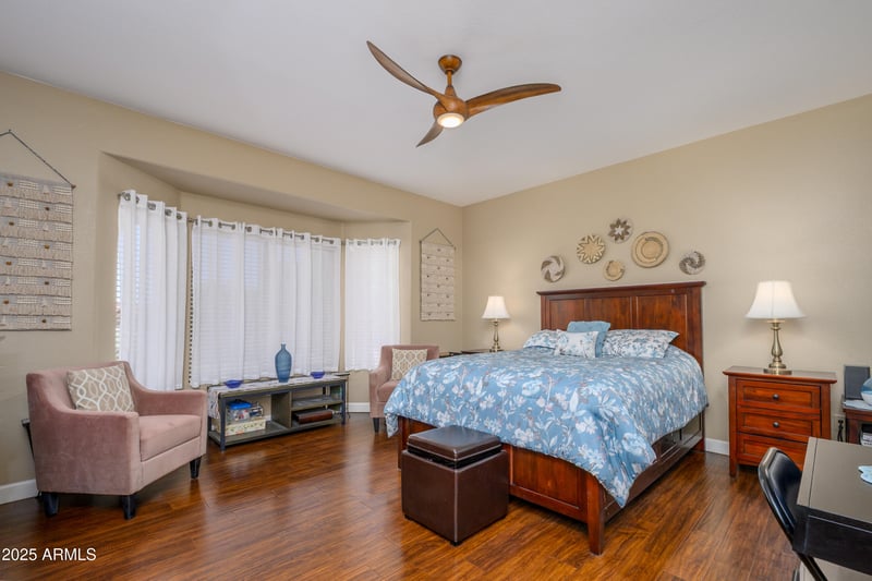 16287 Willow Creek Ln, Surprise, AZ 85374