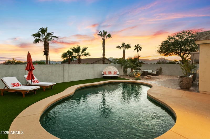 1629 Glenhaven Dr, Phoenix, AZ 85045