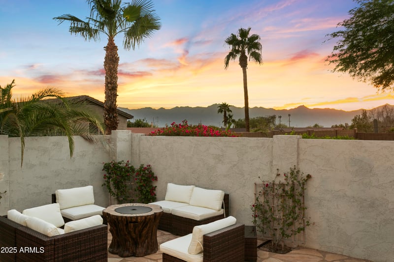 1629 Glenhaven Dr, Phoenix, AZ 85045