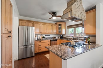 1629 Monterosa St, Phoenix, AZ 85015