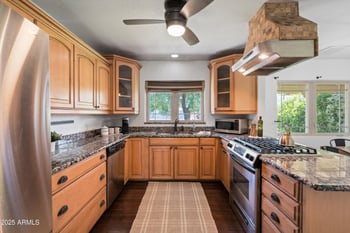 1629 Monterosa St, Phoenix, AZ 85015