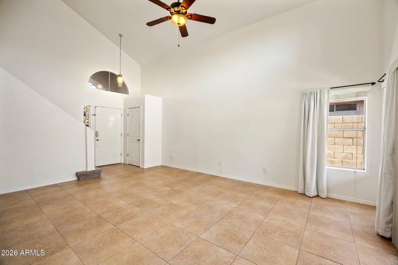163 W Monona Dr, Phoenix, AZ 85027