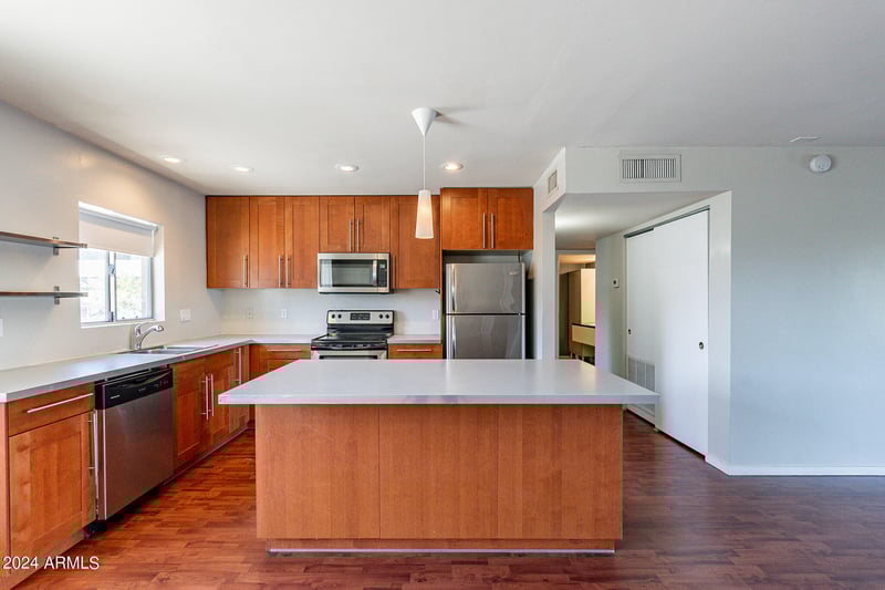 1630 Georgia Ave #204, Phoenix, AZ 85016