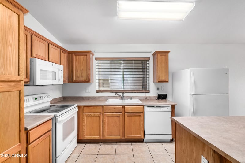 1630 Silverbirch Ave, Buckeye, AZ 85326