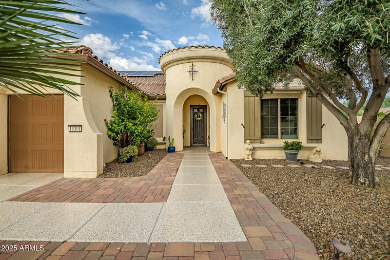 16301 Flower Ct, Goodyear, AZ 85395