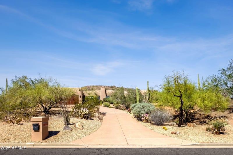 16302 Saguaro Blvd, Fountain Hills, AZ 85268