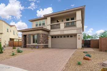 16303 2nd Ave, Phoenix, AZ 85023