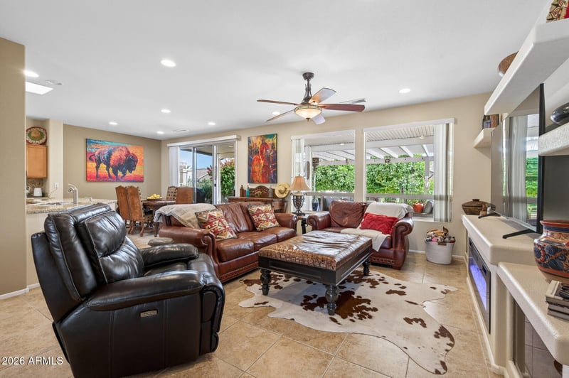 16305 Boulder Dr, Surprise, AZ 85374