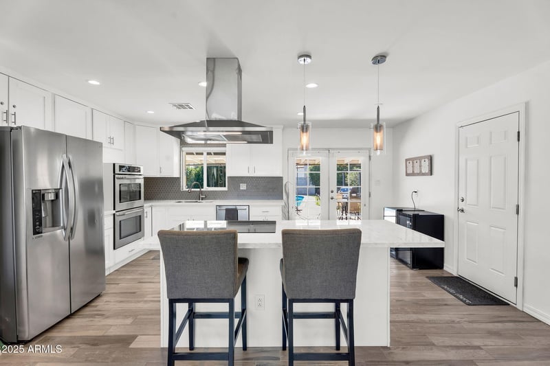 1631 Claremont St, Phoenix, AZ 85016