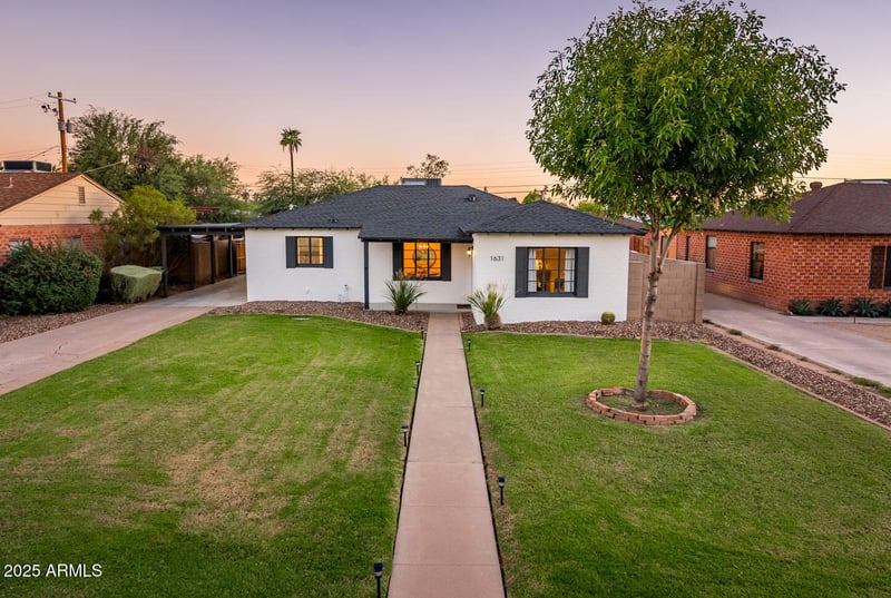 1631 Earll Dr, Phoenix, AZ 85015