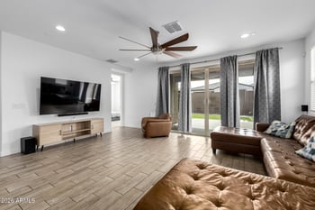 1631 Paseo Way, Phoenix, AZ 85041