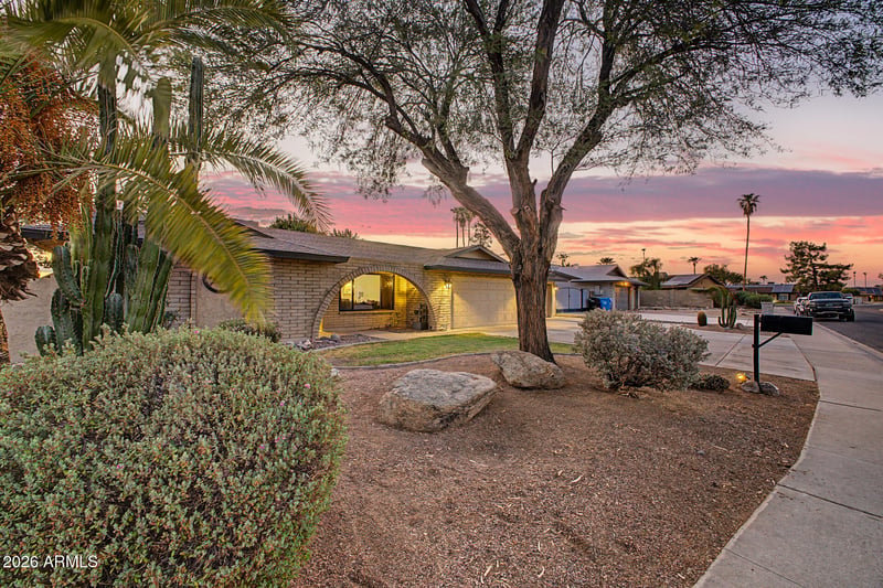 16310 N 36th Dr, Phoenix, AZ 85053