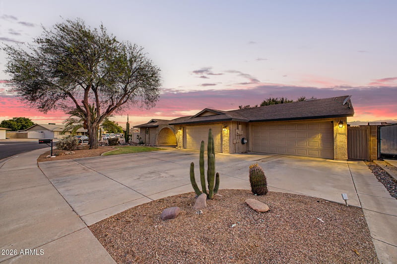 16310 N 36th Dr, Phoenix, AZ 85053