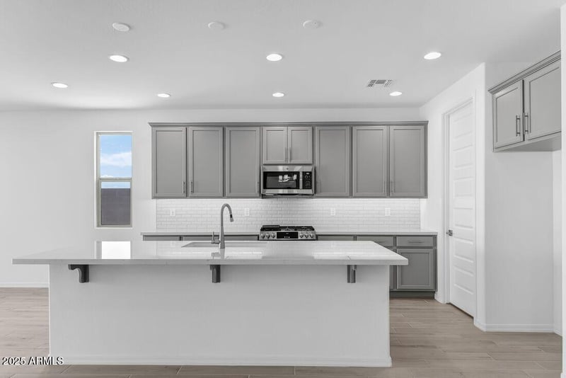 16316 182nd Dr, Goodyear, AZ 85338