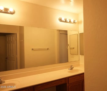 1632 Chanute Ps, Phoenix, AZ 85041