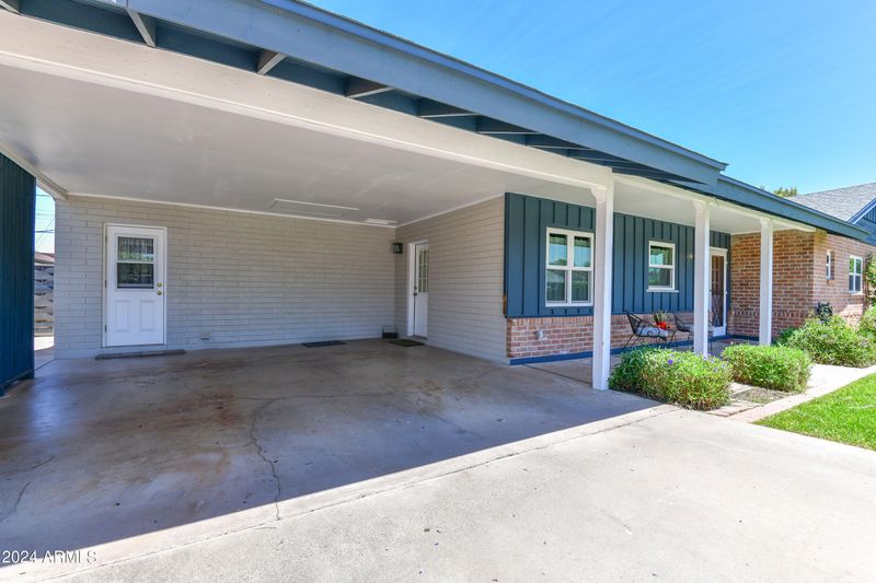 1632 E Tuckey Ln, Phoenix, AZ 85016