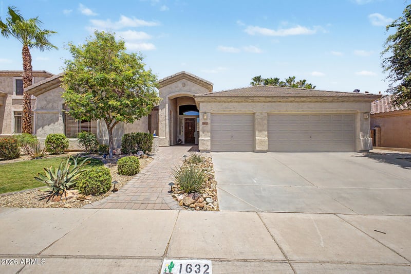 1632 W Frye Rd, Phoenix, AZ 85045