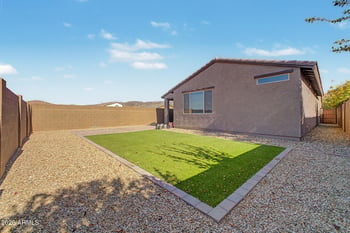 1632 Piedmont Rd, Phoenix, AZ 85041