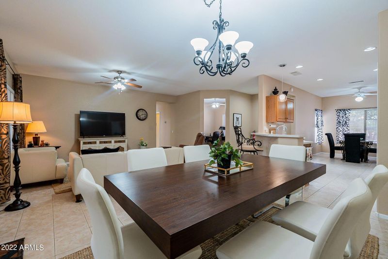 16321 W Willow Creek Ln, Surprise, AZ 85374