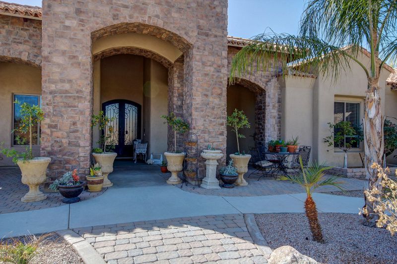 16325 E Magnolia Dr, Gilbert, AZ 85297