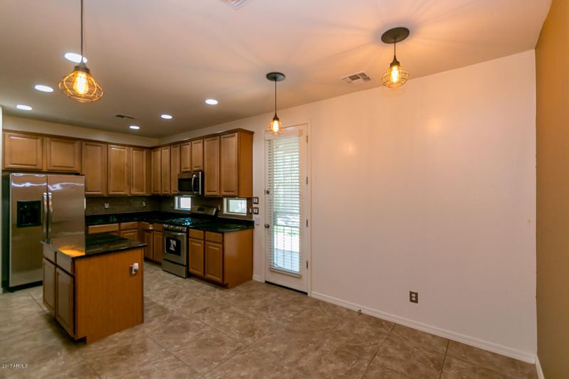 16325 N 73rd Dr, Peoria, AZ 85382