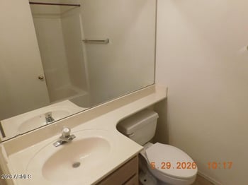 1633 Lakeside Dr #122, Gilbert, AZ 85234