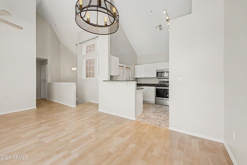 1633 E Lakeside Dr #135, Gilbert, AZ 85234