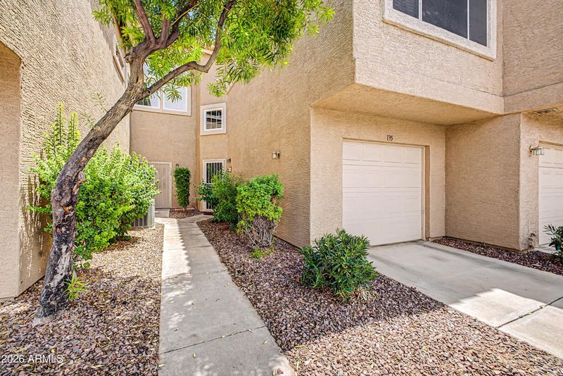 1633 E Lakeside Dr #135, Gilbert, AZ 85234