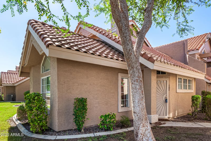 1633 E Lakeside Dr #161, Gilbert, AZ 85234