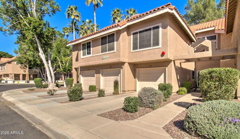 1633 E Lakeside Dr #170, Gilbert, AZ 85234