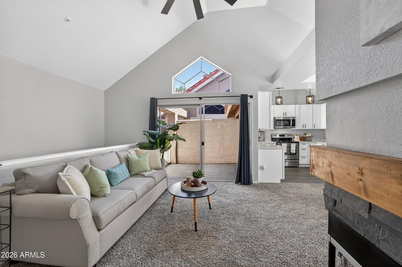 1633 E Lakeside Dr #25, Gilbert, AZ 85234