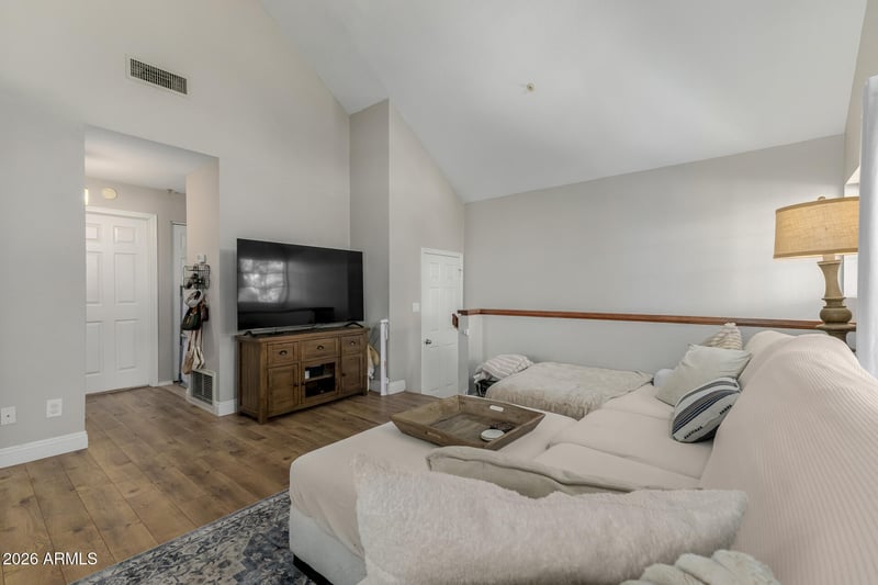 1633 Lakeside Dr #27, Gilbert, AZ 85234