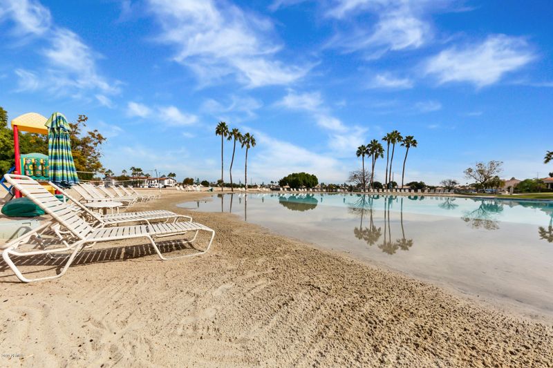 1633 E Lakeside Dr #32, Gilbert, AZ 85234