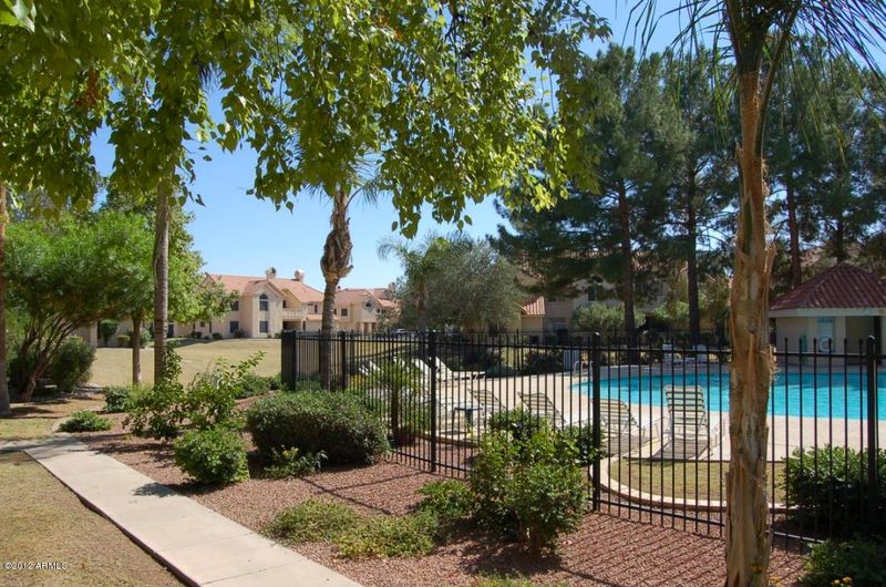 1633 E Lakeside Dr #42, Gilbert, AZ 85234