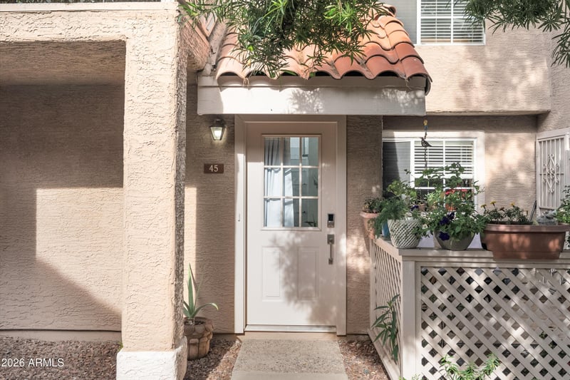 1633 Lakeside Dr #45, Gilbert, AZ 85234