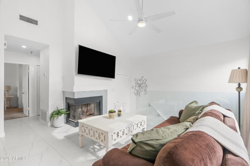 1633 Lakeside Dr #45, Gilbert, AZ 85234