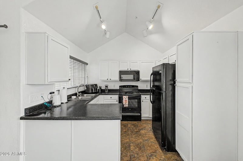 1633 E Lakeside Dr #58, Gilbert, AZ 85234