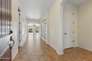 1633 E Nightingale Ln, Gilbert, AZ 85298