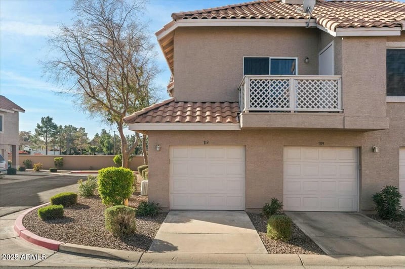 1633 Lakeside Dr #113, Gilbert, AZ 85234