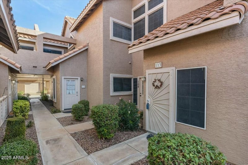 1633 Lakeside Dr #113, Gilbert, AZ 85234