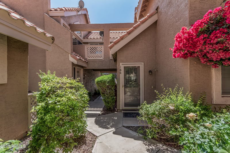 1633 Lakeside Dr #166, Gilbert, AZ 85234