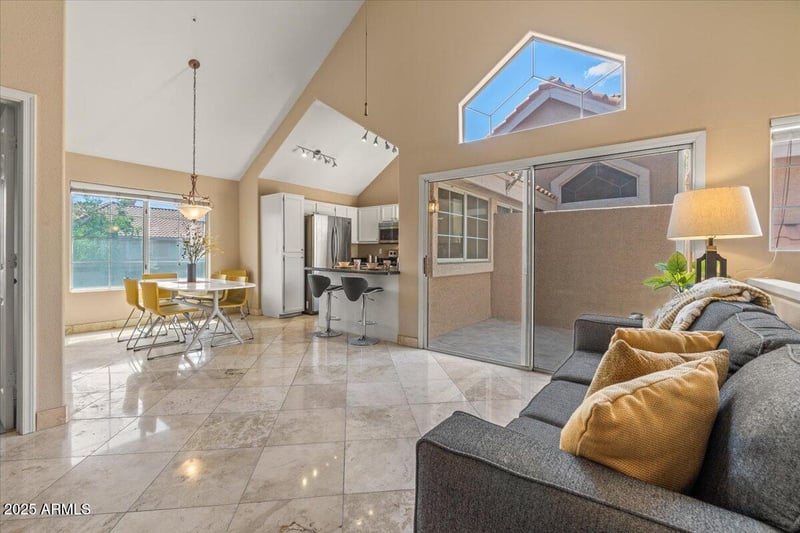 1633 Lakeside Dr #167, Gilbert, AZ 85234