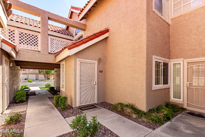 1633 Lakeside Dr #25, Gilbert, AZ 85234