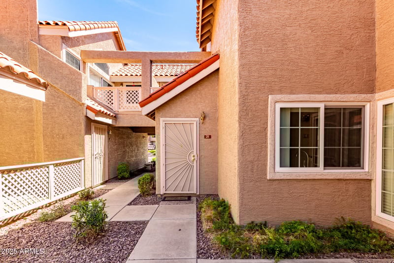 1633 Lakeside Dr #25, Gilbert, AZ 85234