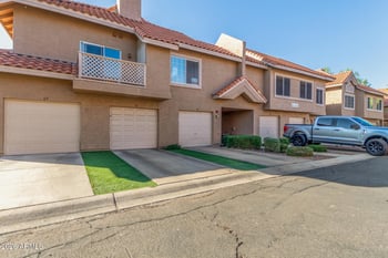 1633 Lakeside Dr #67, Gilbert, AZ 85234