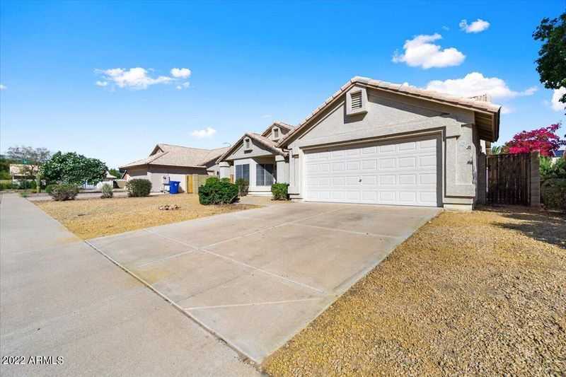 1633 N 74th Pl, Mesa, AZ 85207