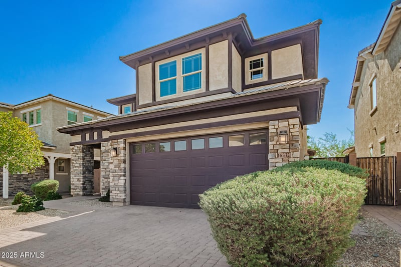 16332 2nd Dr, Phoenix, AZ 85023