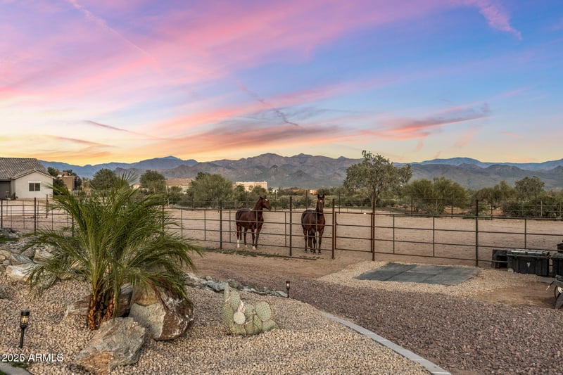 16332 Skinner Dr, Scottsdale, AZ 85262